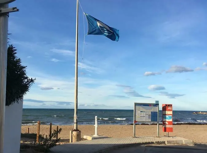 Frente Al Mar. Atlantic Nyaraló Denia